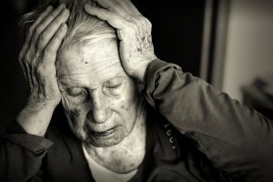 Anziana soffre di Alzheimer